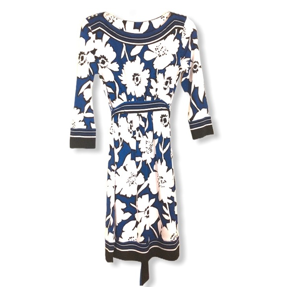 New York & Company Dresses & Skirts - NY&CO dress floral 3/4 sleeve tie belt blue aline XS